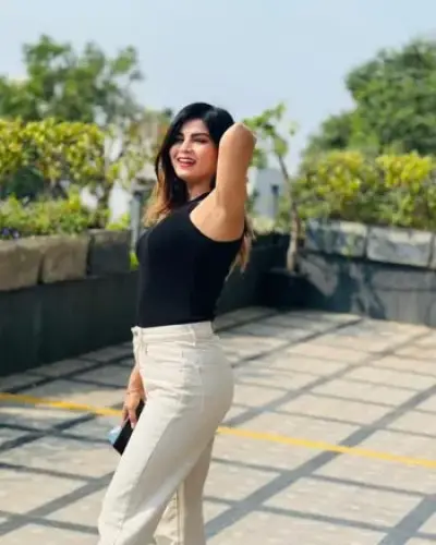 Call Girls Renapur Cash On Delivery